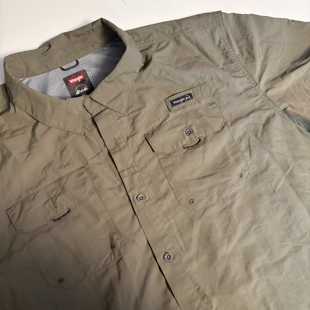 Wrangler Men's 3XL Performance Fishing Shirt Short Sleeve Button UPF 40+